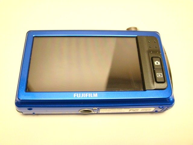 FUJIFILM FINEPIX Z85WM 14MP DIGITAL CAMERA  