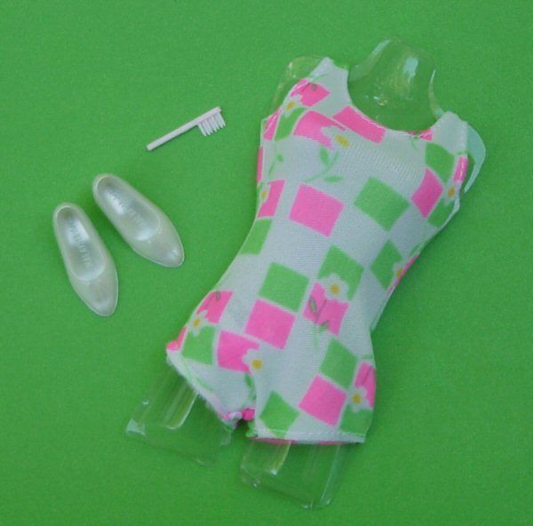 FRANCIE #1130 FLORAL SWIMSUIT Vintage Barbie Repro  