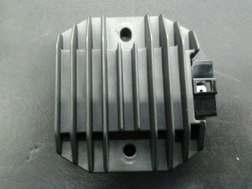 Yamaha YZF R1 R6 FZR 600R 1000 R1 Regulator Rectifier  