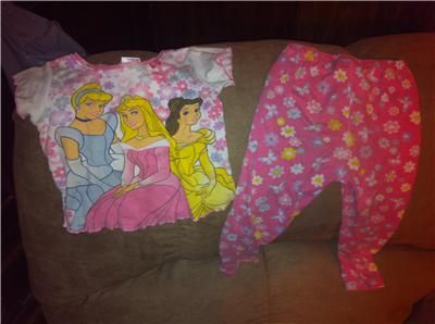 lot of (5pr) of 2T Girls Pajamas **USED**  