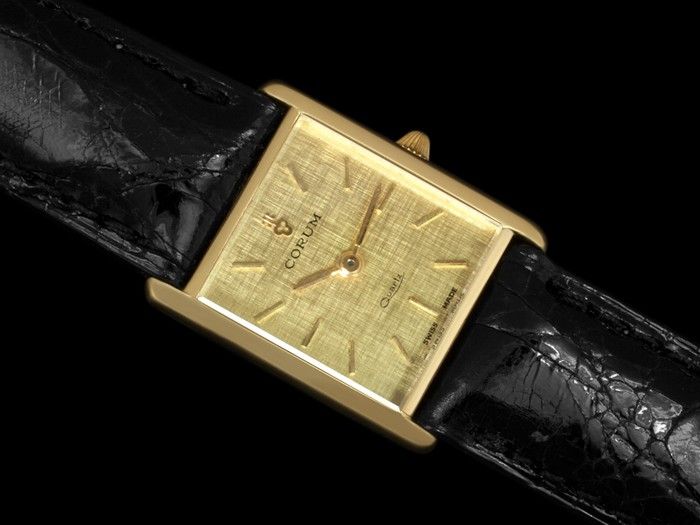 CORUM Vintage Ladies Rectangular Watch   18K GOLD  