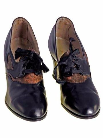 Vintage Black Leather Oxford Heel Snake Acc Walk Over 1920s NIB Size 