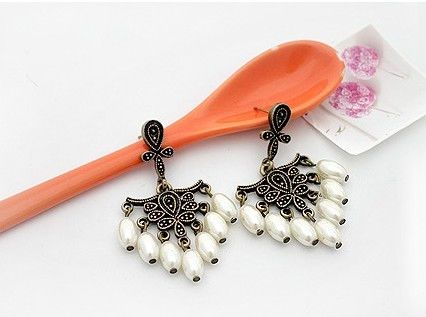 4253 New Fashion Jewelry copper gold womens pearl like earrings stud 