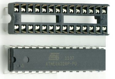 ATMEGA328P + DIP Socket   PU DIP20 Microcontroller With ARDUINO UNO 