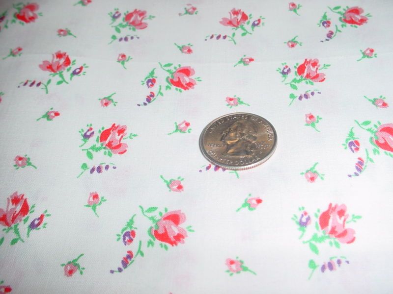 VINTAGE 40S QUILT DRESS FABRIC TINY PINK & PURP ROSEBUD  