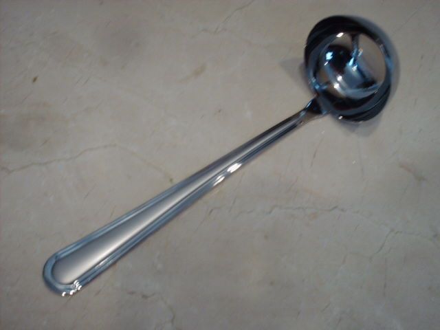 Oneida Sant Andrea SATIN VERDI Soup PUNCH LADLE NEW  