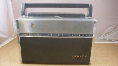 ZENITH ALL TRANSISTOR TRANS OCEANIC ROYAL 1000D RADIO  