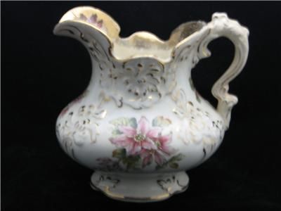 Haynes Balt. Luzerne Pitcher Cheseapeeke Pottery Lilies  