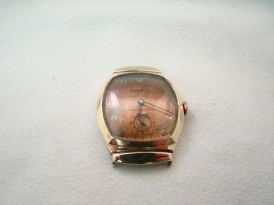 VINTAGE 17J BENRUS BB4 WRIST WATCH *NICE LOOKING CASE*  