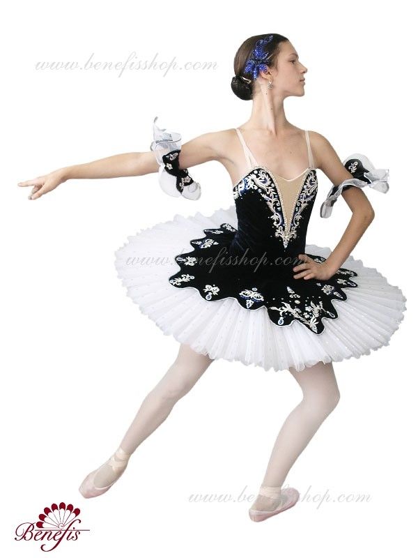 Soloists costume P 1302 for Paquita ballet   child  