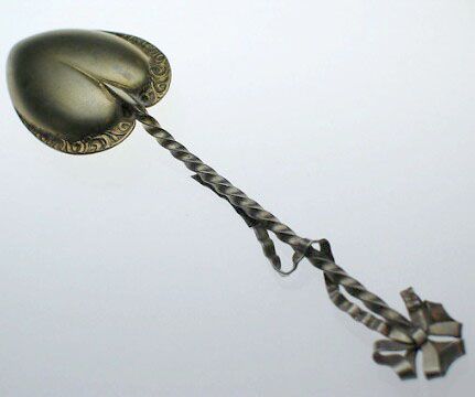 ANTIQUE SILVER ROCKIES SOUVENIR JELLY SPOON CAMPBELL Co  