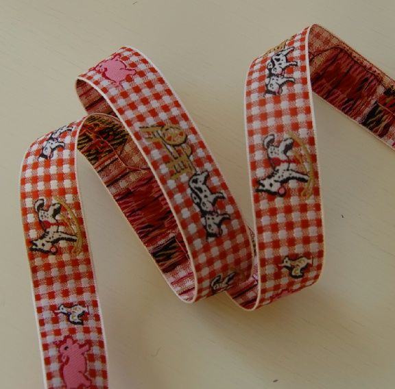 FUN VINTAGE FRENCH RIBBON   TOY ANIMALS   RED CHECKS  