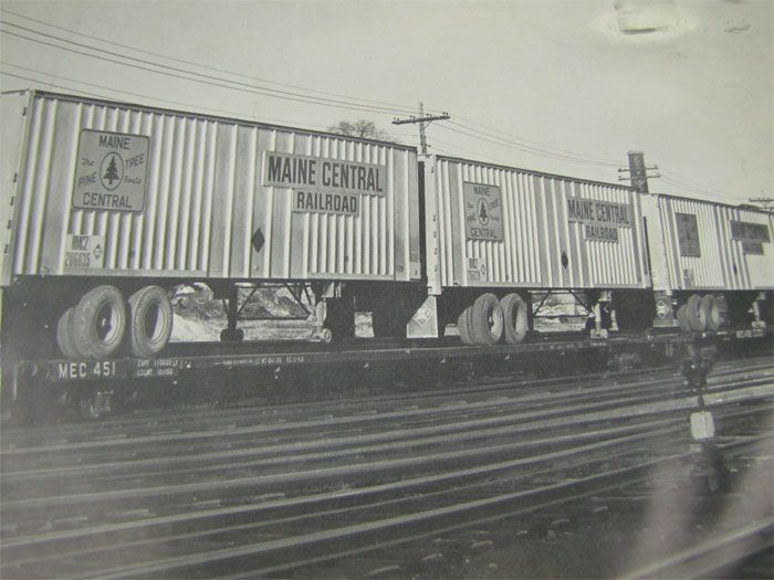 11 x 8.5 Photo of Main Central Piggyback Trailers Train  