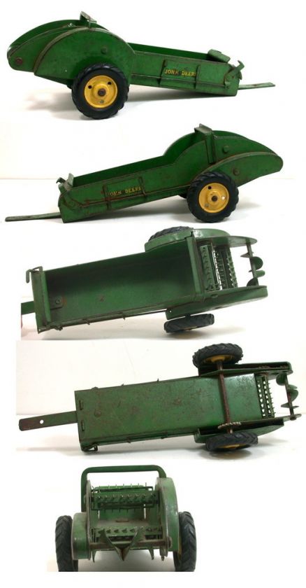 Toy John Deere Manure Spreader  