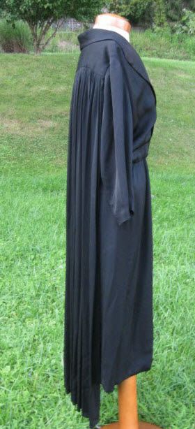 1950s Mister Mr. Wyatt Silk Dress w Long Drapes w 28  