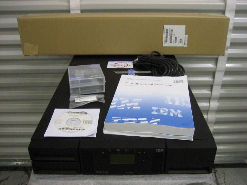 IBM System Storage TS3100 LTO3 FC Library 45E1010  