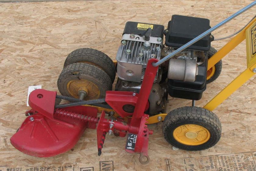 Mclane Walk Behind 3.5 HP Gas Edger & Trimmer 801 3.5RP  