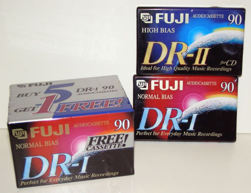 FUJI DR I 90 AUDIO CASSETTE   SEALED  LOT OF 8  