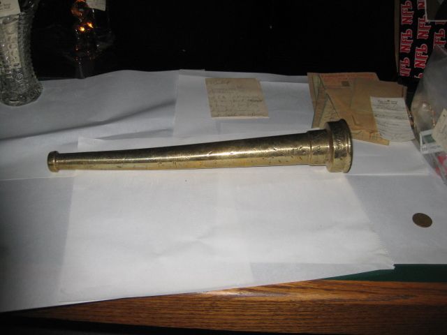 VINTAGE FIRE FIGHTERS HOSE NOZZLE BRASS 12 HEAVY #A100  