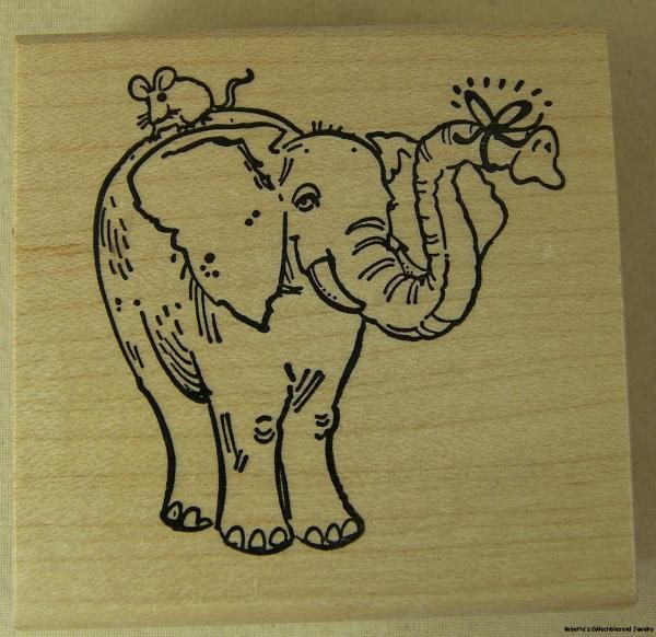 COPPER LEAF RUBBER STAMP ELEPHANT DOESNT FORGET 2003  