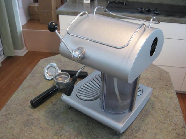   41006 Moderno Prima 1000 Watt Retro Espresso Maker Italy  