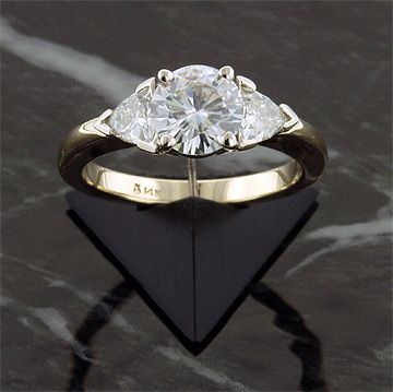 CT 14KTT MOISSANITE 3 STONE ROUND & TRILLION RING  