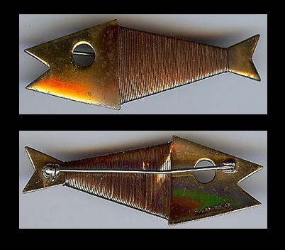    BOLAS VINTAGE MODERNIST WRAPPED COPPER WIRE BRASS FISH PIN  